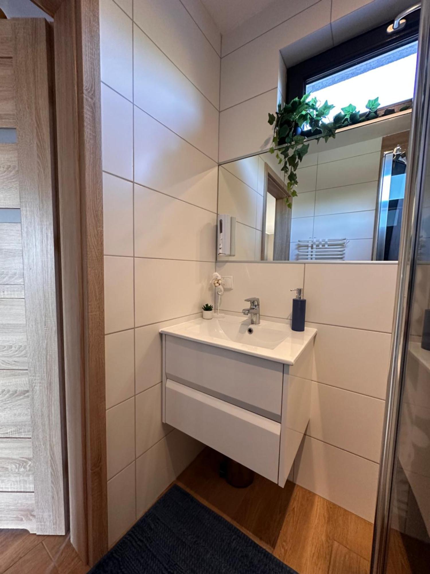 Domki Zlote Piaski Kryty Basen Sauna Jacuzzi Ястшембя-Гура Екстер'єр фото